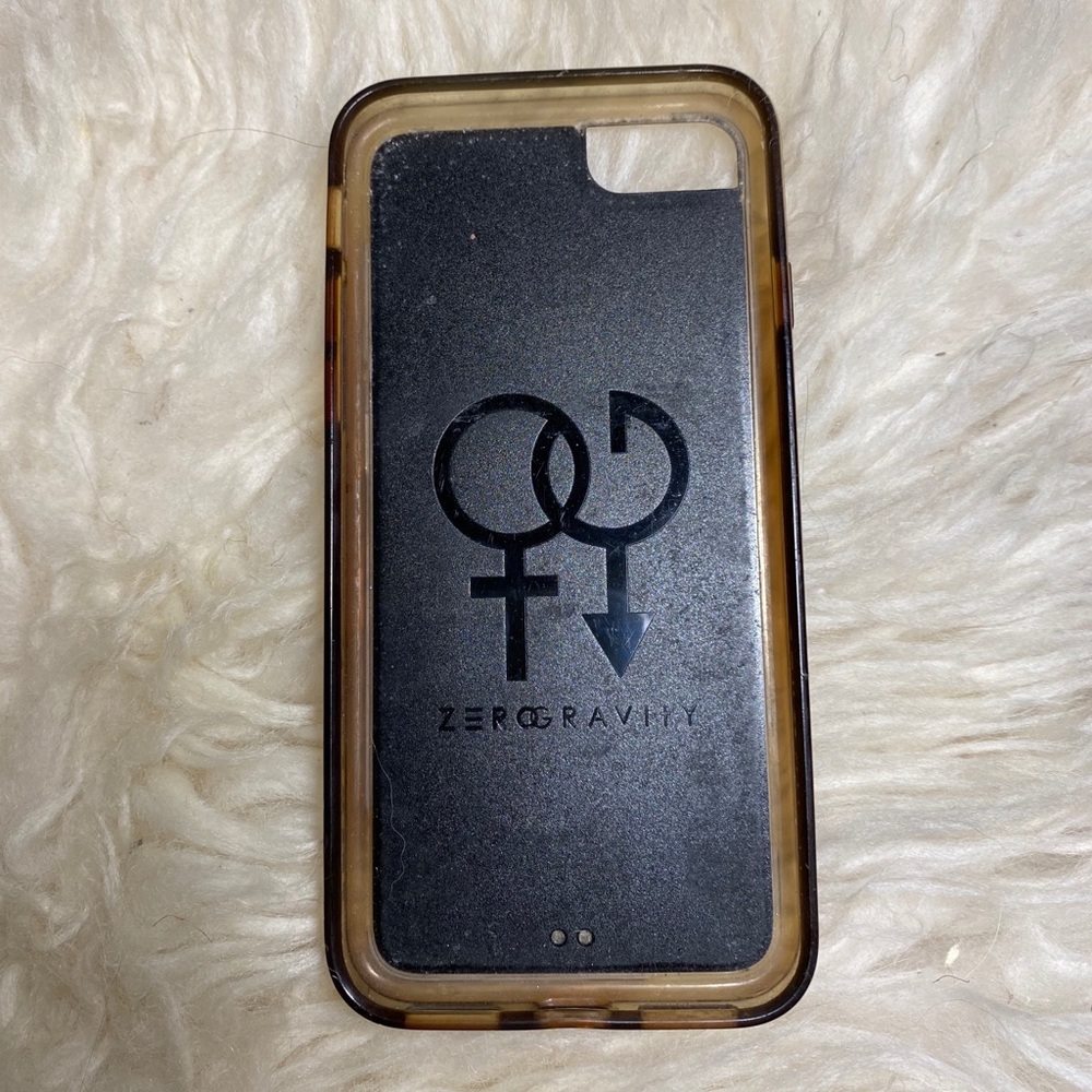 iPhone case - Picture 2 of 5